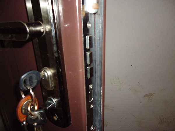 望谟换锁防盗门换锁芯注意事项