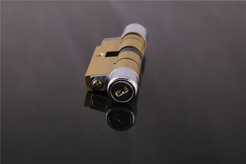 望谟换锁开锁一般多少钱，开自家大门锁